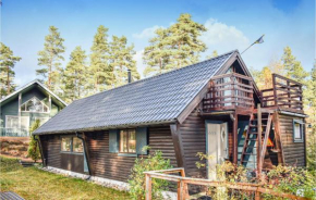 Four-Bedroom Holiday Home in Tidaholm in Tidaholm